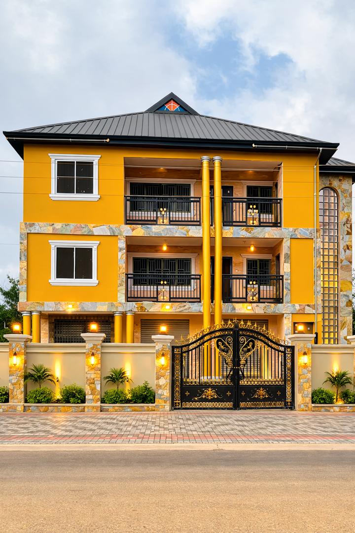 Exterior mansion painting by FreeCoat Decor Accra